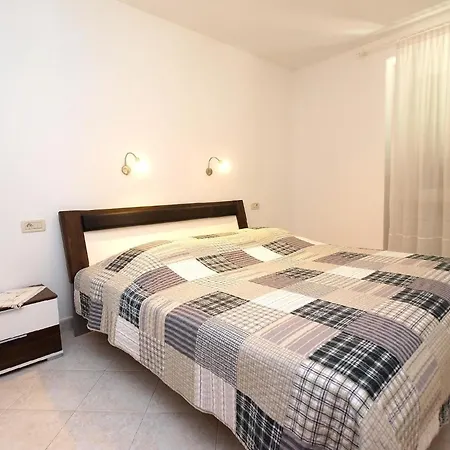 Fuer 4 Personen Ca 50 Qm In Rovinj, Istrien Istrische Riviera * Rovinj
