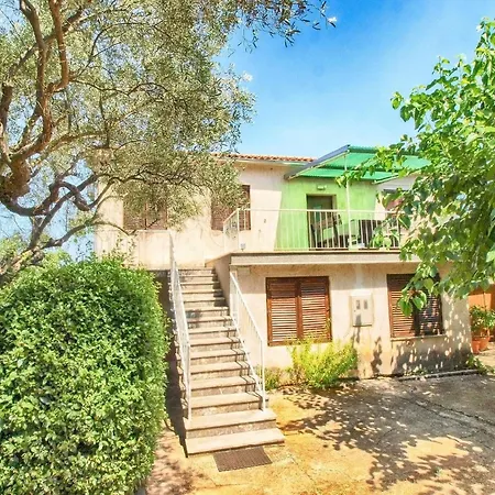 Fuer 4 Personen Ca 50 Qm In Rovinj, Istrien Istrische Riviera Apartment Rovinj